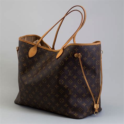 louis vuitton beverly gm|louis vuitton neverfull gm tote.